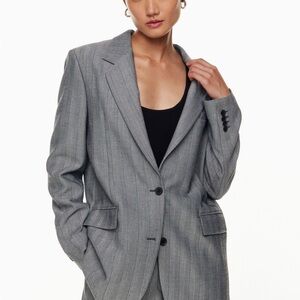 Aritzia Babaton Vogue Blazer in Lara Grey Stripe Oversized cut fits 2 4 6